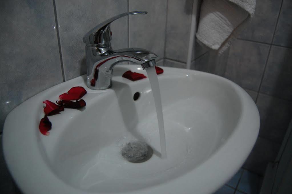 Hotel Montenegro Struga Exteriér fotografie